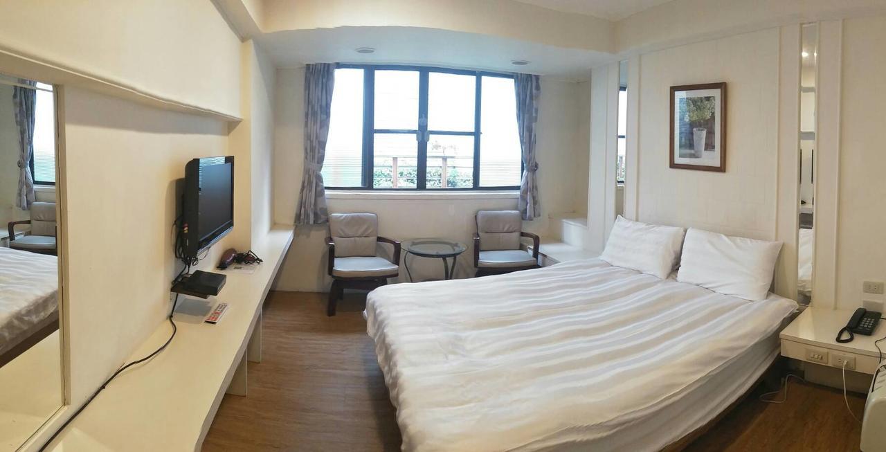 Maria Hotel Zhongzheng  Esterno foto